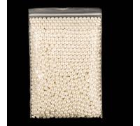 Un paquet d'environ 200 grammes de perles blanches, à utiliser pour remplir un pot de maquillage en guise de décoration, c'est très beau. Idéal pour les vacances à la plage, la salle de bain, la chamb