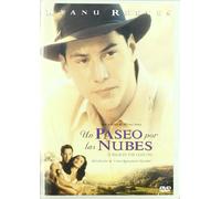 Un Paseo Por Las Nubes [Import]