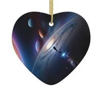Un pendentif en céramique en forme de cœur de Noël fascinant, la pièce de poterie est disponible avec du fil de soie
