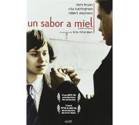 Un Sabor A Miel [Import]