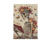 Un squelette lisant avec des fleurs et des papillons, bannière d'extérieur pour décoration de porche 71 x 101 cm, double face