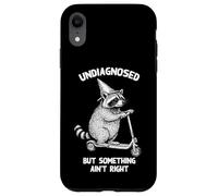 Undiagnosed But Something Ain't Right Funny Raccoon Scooter Coque pour iPhone XR