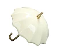 Une délicate passoire à thé en céramique fabriquée à la main avec améliore votre expérience de consommation de thé Accessoires pour infuseur à thé Outil en porcelaine fait à la main
