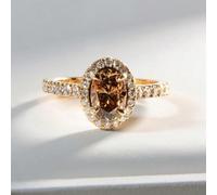Une élégante bague de mariage pour femme, plaquée or 18 carats avec zirconium cubique, symbolisant l'élégance et la noblesse, promettant de créer une bague de fiançailles/mariage belle et élégante 7,5