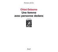 Une femme avec personne dedans