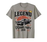 Une légende est née en février 2011, Awesome Man Boy Birthday T-Shirt