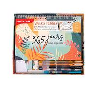 UNI-BALL - Mitsubishi Pencil - Weekly Planner, Agenda Hebdomadaire et Annuel Non Daté - Plus de 300 Accessoires - 1 Carnet à Spirale 60 Pages + 3 Rollers Gel Signo + 1 Surligneur Promark Eye