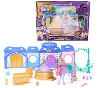 Unicorn Academy - Jeu d'écurie 90 cm avec fontaine avec effets sonores et lumineux, licorne d'env. 12 cm et 24 accessoires, jeu original de la célèbre série Netflix, pour enfants à partir de 4 ans