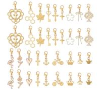 UNICRAFTALE 36 pièce 18 styles Breloques pour Marqueurs de Mailles Style Vintage Doré Petits Marqueurs de Mailles Verrouillables Breloques à Levier pour Tissage et Couture