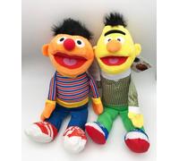 United Labels Pack 2 Peluches Ernest ET Bart Rue Sesame