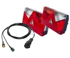 UNITRAILER Kit Feux Arrière Multipoint V LED et Faisceau 5 m 13 Broches | Feux homologués E9 IP54 avec câblage de 5 m. Idéal pour remorques, plateaux et porte-vélos nécessitant une prise 13 broches.