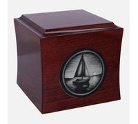 Urne hommage à voilier - Élégante boîte à cendres en bois d'acajou avec voilier gravé et plaque nominative personnalisée (plaque NO)