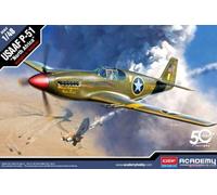 USAAF P-51 North Afrique Fighter 1:48 Plastique Model Kit Academy