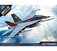 USN F / A-18F VFA-154 Black Knights 1:72 Plastique Model Kit Academy