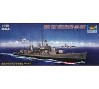 Uss The Sullivans Dd-537 - 1:700e -