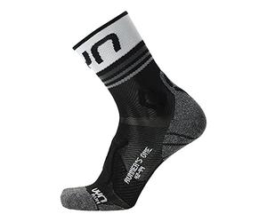 UYN Woman Runner's One Chaussettes courtes Noir/blanc - 35-36