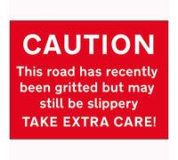V Safety 7A149BR-RR VSafety Caution This Road Has Recently Been Gritted But May Still Be Slippery Take Extra Care Panneau en plastique rigide 600 mm x 450 mm-2 mm