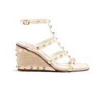 Valentino Garavani - Rockstud Wedge Sandales - Femme - Chaussures - Beige - Taille: 35 EU