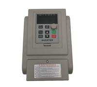 Variateur de fréquence VFD ZW-S1-2T 1,5 KW/2,2 KW Entrée monophasée 110 V/220 V et for Moteur triphasé avec câble de 2 m et Panneau extérieur(0.75KW 110V-220V AT5)