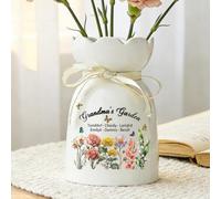 Vase personnalisé en céramique pour grand-mère avec nom de petit-enfant, mois de naissance, vase à fleurs, vase floral pour la fête des mères, décoration de jardin pour maman, grand-mère, Gigi Mimi
