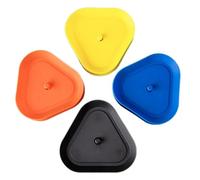 Veasbuu Triangle Lot de 4 cartes de jeu de poker en forme de triangle, 3,35 x 3,54 x 1,02 pouces Compact HandsFree Playing Stand, Triangles Poker Tabletop Holders for Adults Family Friends Night
