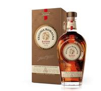 Vecchia Romagna Riserva Tre Botti 70 vec étui - Assemblage de distillats vieillis dans trois fûts différents, goût riche et intense. 40,8% vol.