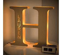 VEELU Lettres Lumières Personnalisés Prenom Alphabet Lumineux Lampe LED En Bois Gravé Mur Lumière pour Anniversaire Décoration Maison Noël
