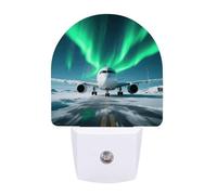Veilleuse à brancher dans le mur avec capteur du crépuscule à l'aube 0,5 W LED moderne avion sous le ciel nocturne polaire lumière blanche chaude veilleuse veilleuse pour chambre à coucher, couloir