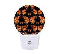 Veilleuse à brancher dans le mur avec capteur du crépuscule à l'aube 0,5 W LED moderne orange monarque papillon à brancher, veilleuse blanche chaude pour chambre à coucher, couloir, cuisine, salle de