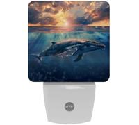 Veilleuse LED décorative à brancher, motif baleine au coucher du soleil, avec capteur automatique crépusculaire, idéale pour la chambre, la salle de bain, la cuisine, le couloir, les escaliers.
