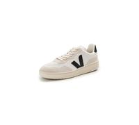 VEJA V-90 Sneaker