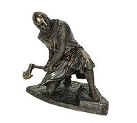 Veronese Design Sculpture de hache de combat en résine coulée à froid avec finition bronze antique 17,5 cm