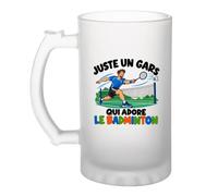 Verre à Bière Juste un gars qui adore le badminton | Chope Givrée en Verre Trempé 470 ml à Anse Recto Verso | Apéro Bar Bistrot Match | Cadeau Joueur de Badminton Homme Anniversaire Fête des Pères