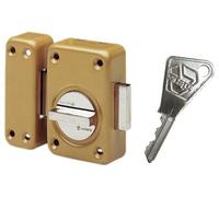 verrou v136 a bouton