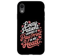 Vétérinaire : Chaque Patient Laisse Une Empreinte de Patte dans Mon cœur Coque pour iPhone XR