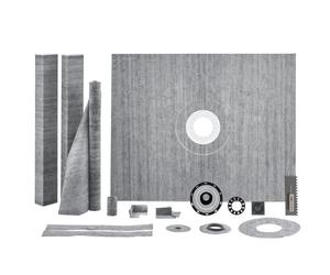 VEVOR Kit de bordure de douche, 152,4 x 121,9 cm avec bride centrale en ABS de 5,1 cm, membrane étanche, grille en acier inoxydable et joint d'étanchéité, bâtons de pente pour cuvette de douche adapté