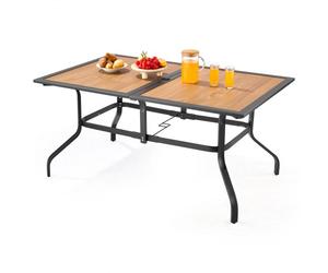 VEVOR Table à manger pour patio extérieur, 1505 mm, table de bistro rectangulaire en acier imitation bois, pour 4 à 6 personnes, avec trou pour parasol de 38 mm, pour jardin, véranda, marron et noir