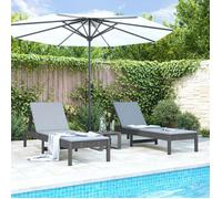 vidaXL Lot de 2 chaises longues bain de soleil transat jardin extérieur Gris bois 825070