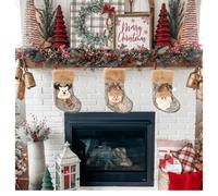 Vilgftyiet Lot de 3 chaussettes de Noël en toile de jute avec motifs Père Noël, bonhomme de neige et renne, environ 17 cm x 12 cm, décoration festive argentée pour cheminée, arbre ou décoration de