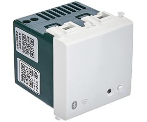 Vimar 14597 Passerelle VIEW Wireless, Gateway Bluetooth WiFi, wireless technology 4.2, leds RGB, alimentation 100-240 V 50/60 Hz, 2 modules, série Plana, blanc