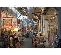 Visite à pied du marché aux puces de Paris : Antiquités mode vintage et déjeuner
