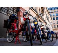Visite privée de Paris avec des vélos Solex vintage