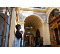 Visite shopping pédestre avec métro