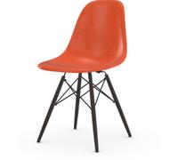 Vitra Chaise Eames en fibre de verre DSW - érable noir - Red Orange