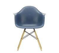 Vitra DAW Eames Plastic Armchair - bleu marin RE - érable jaune