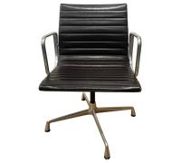 Vitra Eames Ea 108