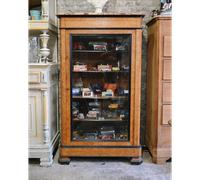 Vitrine en bois et marbre n°1321