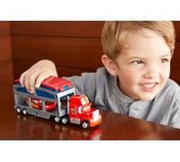 Cars Camion avec remorque en jouet Mack Dip & Dunk CKD34