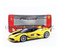 BBURAGO Voiture miniature de collection Ferrari FXX K 1/24 Jaune/Noir
