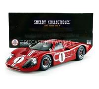 Voiture Miniature de Collection - FORD GT 40 Mk IV - 1/18 - Winner Le Mans 1967 - Rouge/Blanc
